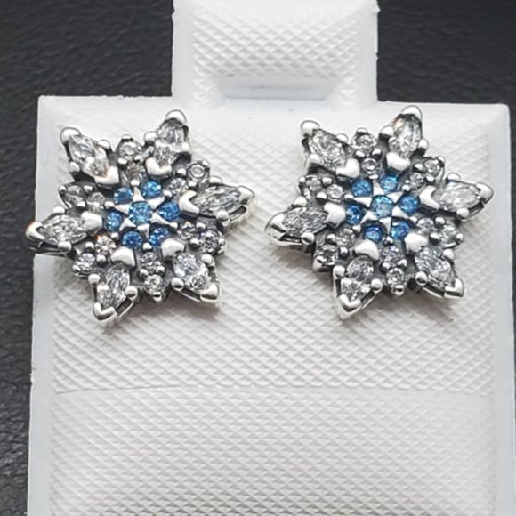 925 Silver Snowflake Blue and Clear CZ Stud Earrings - Picture 3 of 12